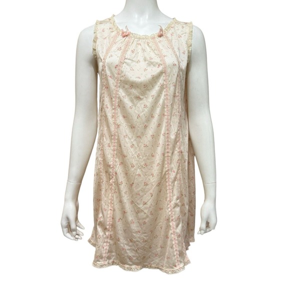 Vintage Nightgown Pajamas Floral Flowers - Picture 2 of 14